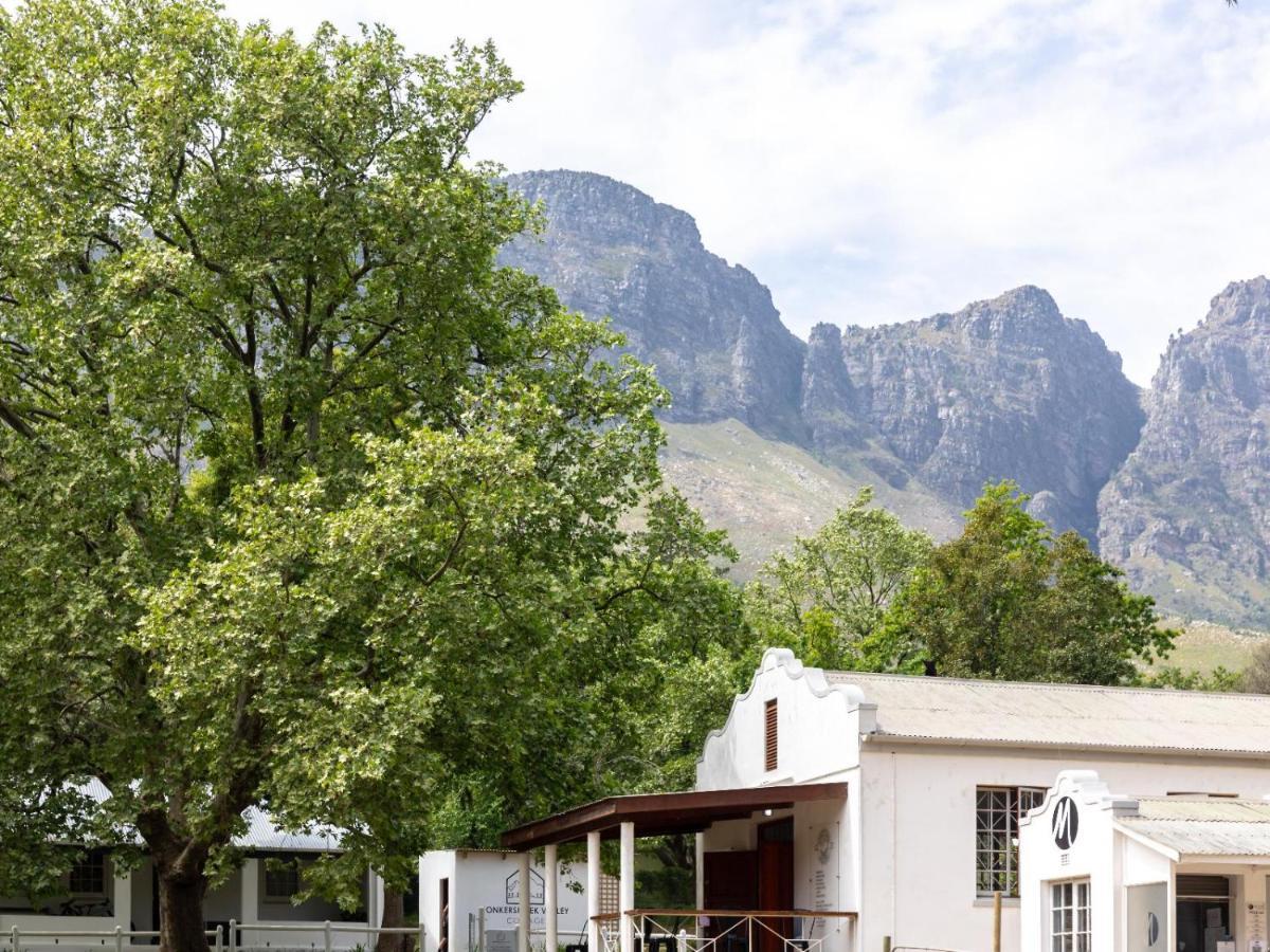 Jonkershoek Valley Cottage Стелленбос Экстерьер фото