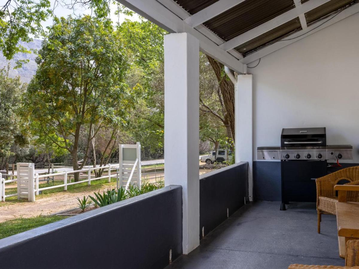 Jonkershoek Valley Cottage Стелленбос Экстерьер фото